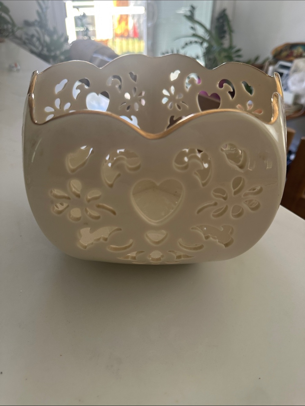 Lenox Ceramic Heart Cutout Decorative  - Cream with Gold Trim bowl